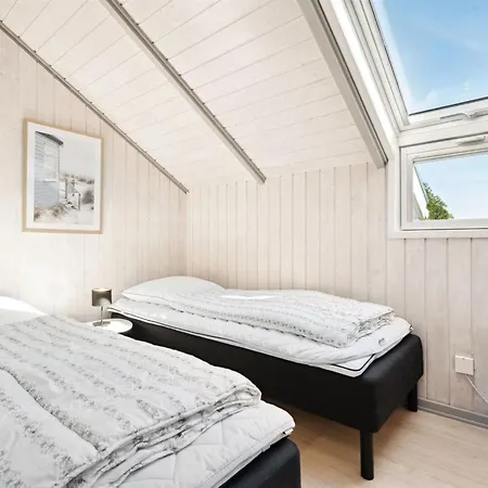 Prázdninový dům Algut - 75m From The Sea By Interhome Mommark