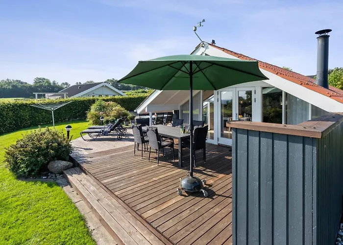 Algut - 75m From The Sea By Interhome Mommark