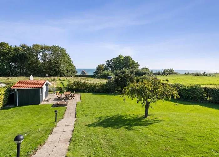 Algut - 75m From The Sea By Interhome *