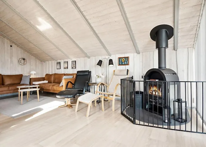 Algut - 75m From The Sea By Interhome *